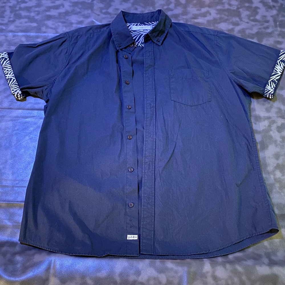 p d & c -Navy Blue Beach Shirt Sleeve Button Up XL